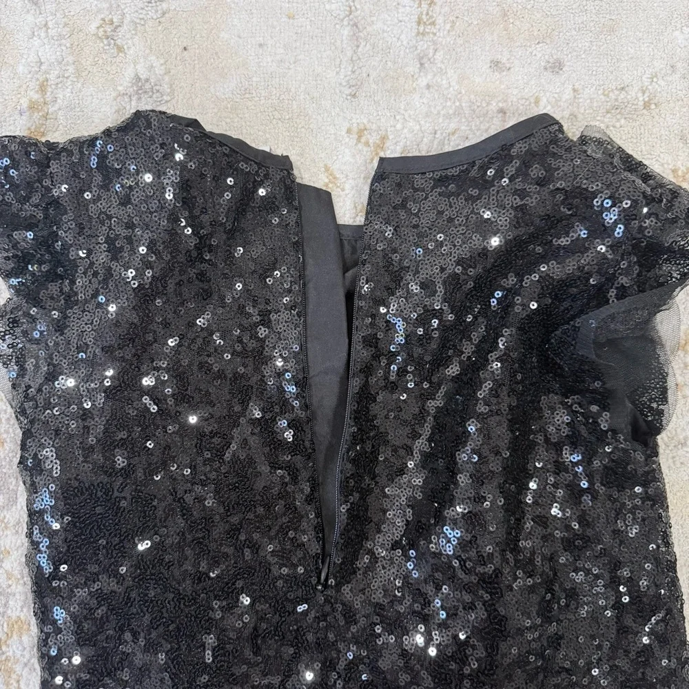 Tahari girls sequin